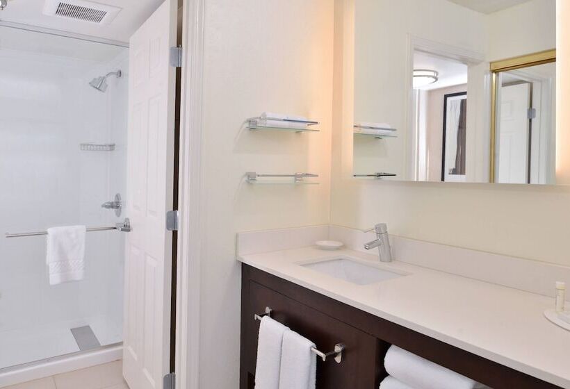 Люкс 2 Спальни, Residence Inn By Marriott Branson