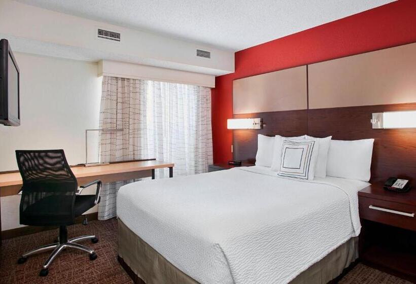 Люкс 2 Спальни, Residence Inn Detroit / Auburn Hills