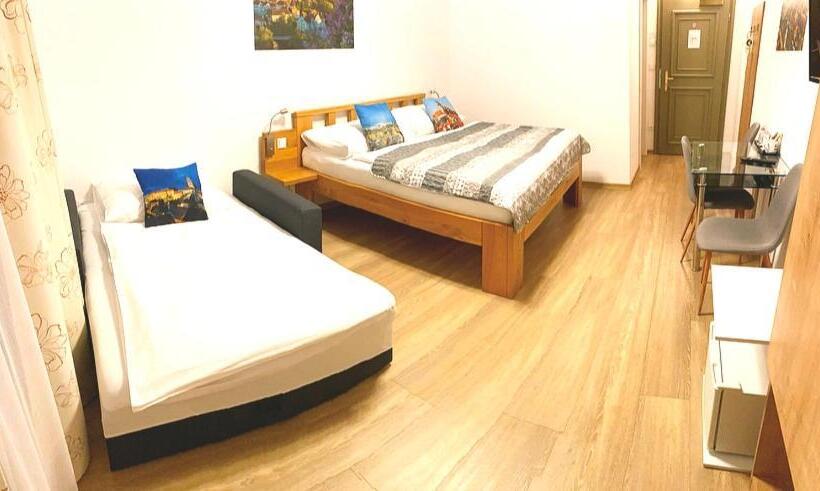 스탠다드 트리플 룸, Garni Villa Areka
