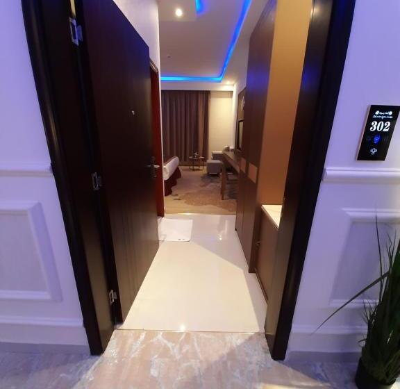 デラックスルーム, Qasr Alshamal