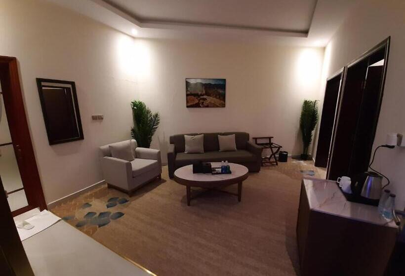 Семейный Номер, Qasr Alshamal