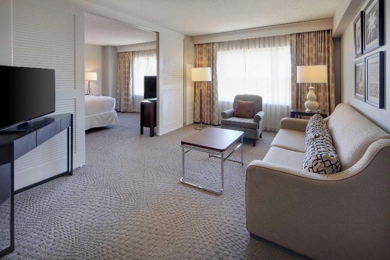 Люкс Кровать Кинг, Sheraton Suites Fort Lauderdale West