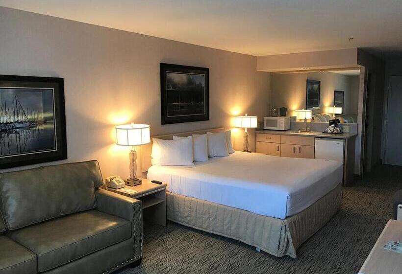 Стандартный Номер Кровать Кинг, Shilo Inn Suites Warrenton