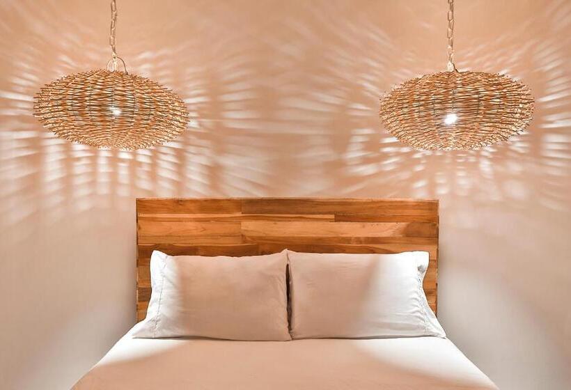 스탠다드 룸 풀장 전망, Igloo Beach Lodge