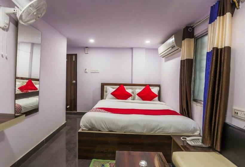 اتاق استاندارد, O Red Velvet Classic Near Netaji Subhash Chandra Bose International Airport