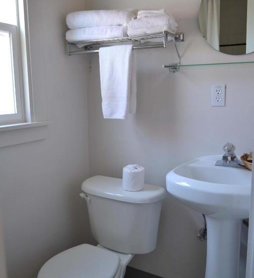 Quarto Estandar, Silver Maple Inn And The Cain House Country Suites