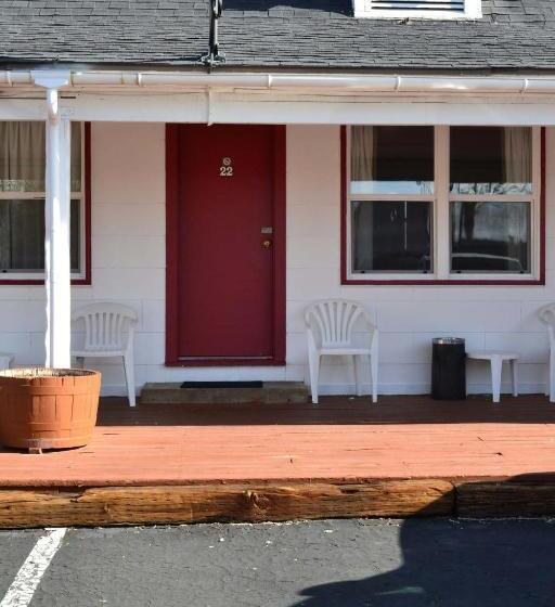 스탠다드 룸, Silver Maple Inn And The Cain House Country Suites