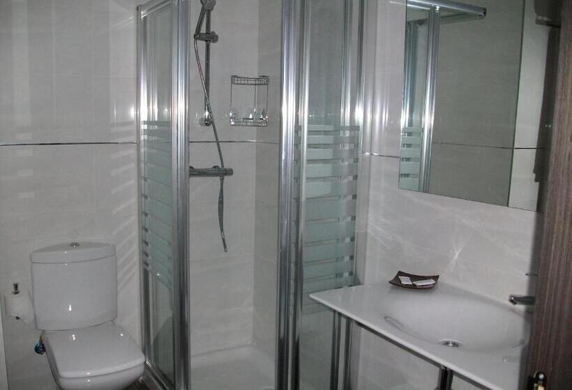 اتاق استاندارد, Hostal Alcalá Del Jucar