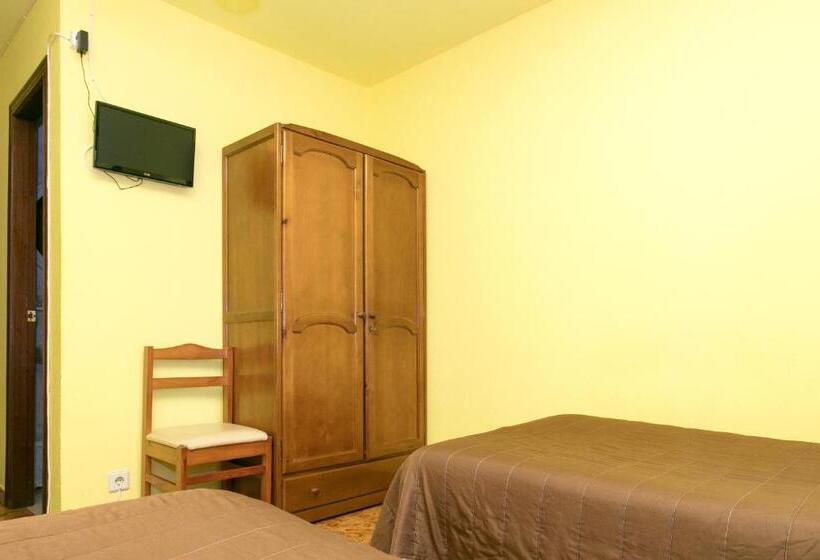 스탠다드 룸, Pensión Casa Cesáreo