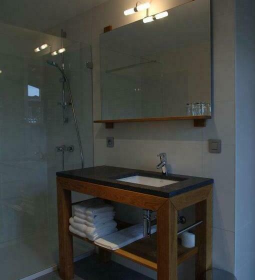스탠다드 룸, Hostellerie De Biek