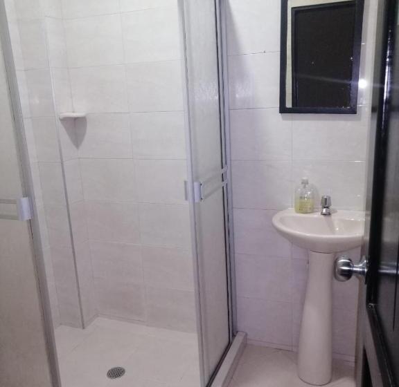 디럭스 룸 킹사이즈 침대, Ayenda Hotel Ecosuite Quibdó