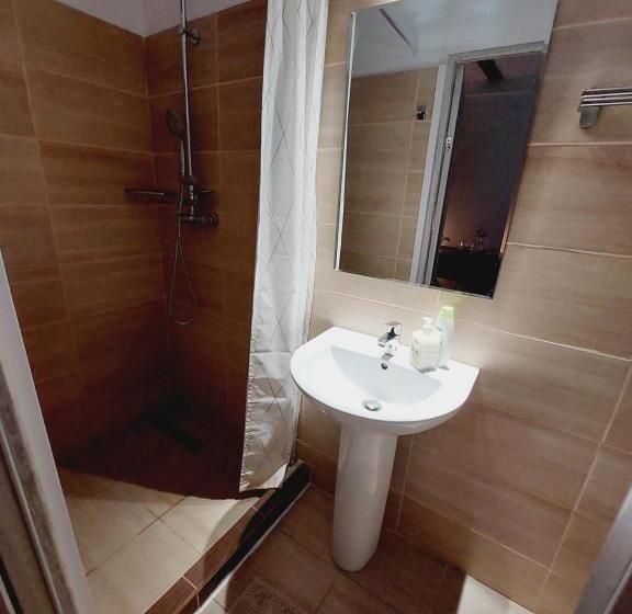 اتاق استاندارد, Confort Inn