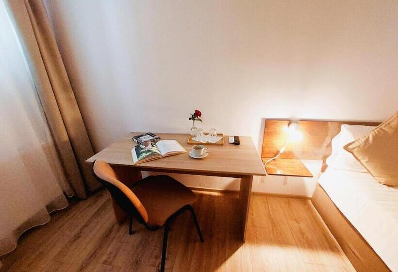 اتاق استاندارد, Confort Inn