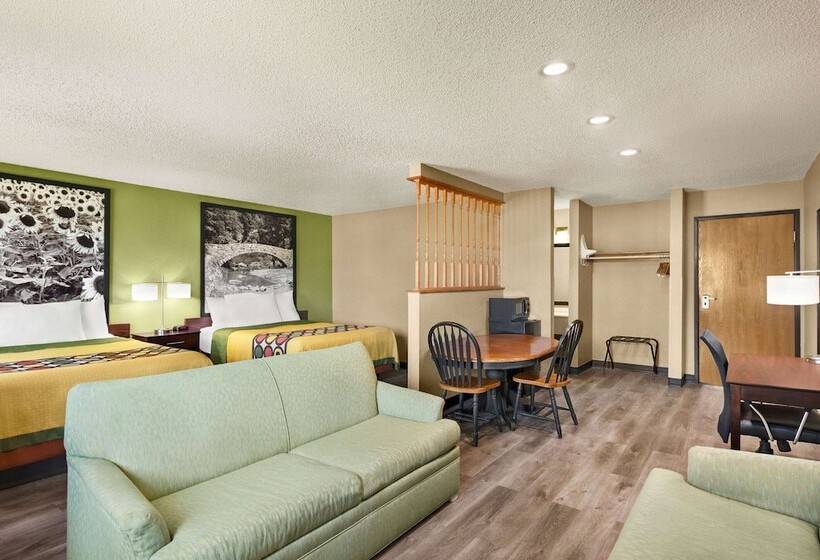 سوییت, Super 8 By Wyndham Ankeny/des Moines Area