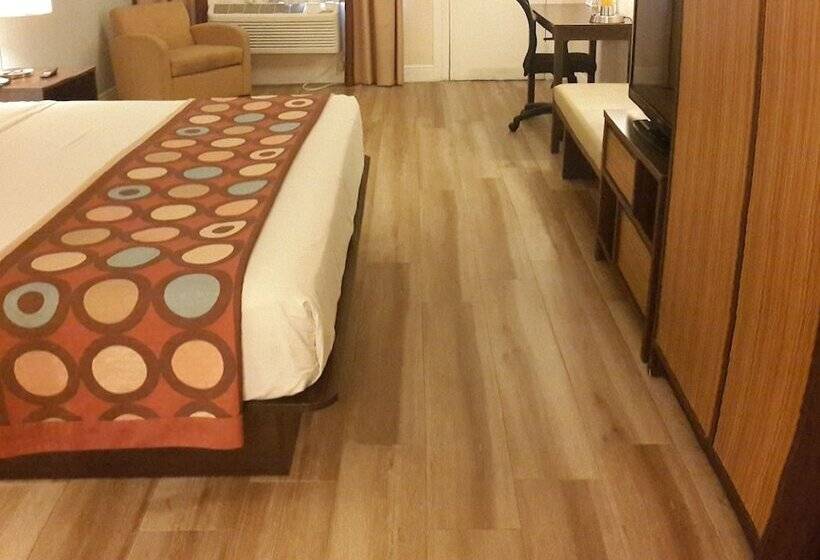 Номер Deluxe, Super 8 By Wyndham Florida City/homestead/everglades