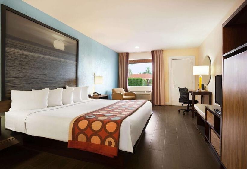 Номер Deluxe, Super 8 By Wyndham Florida City/homestead/everglades