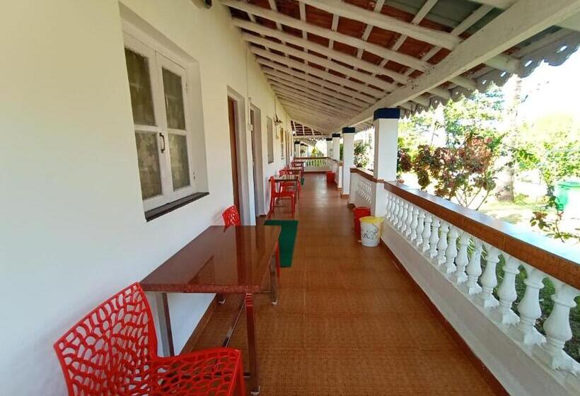 デラックスルーム, Anthy’s Guesthouse And Restaurant