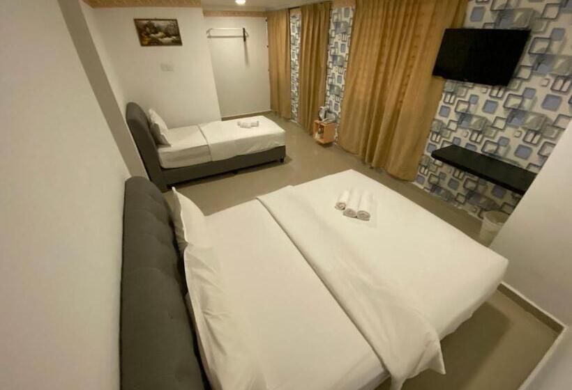 标准三人间, Shobi Hotel Johor Bahru Near Ciq Jb