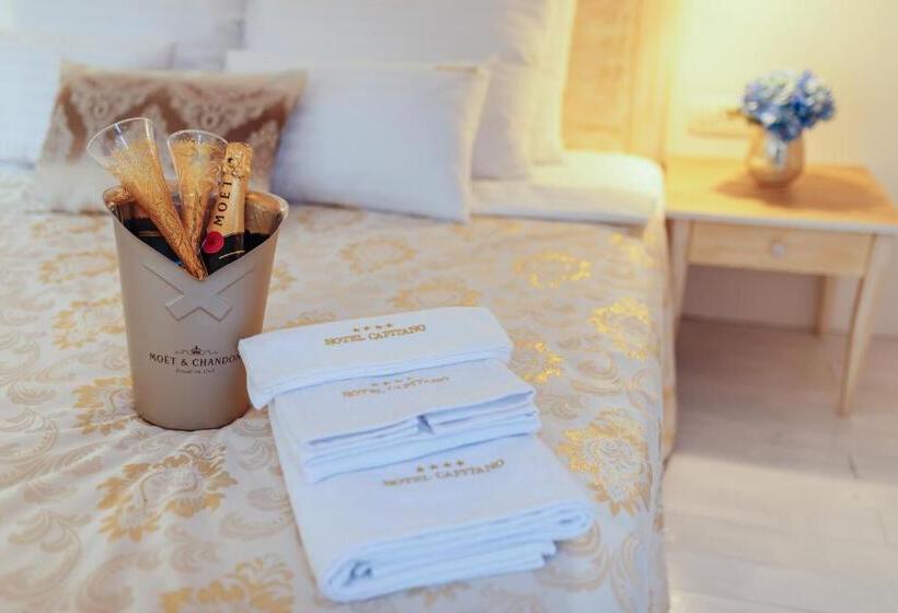اتاق سوپریور با چشم‌انداز دریا, Boutique Hotel Capitano