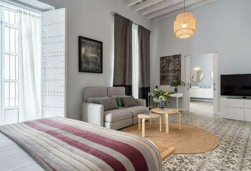Deluxe Suite King Bed, Art Suites By Casa De Indias