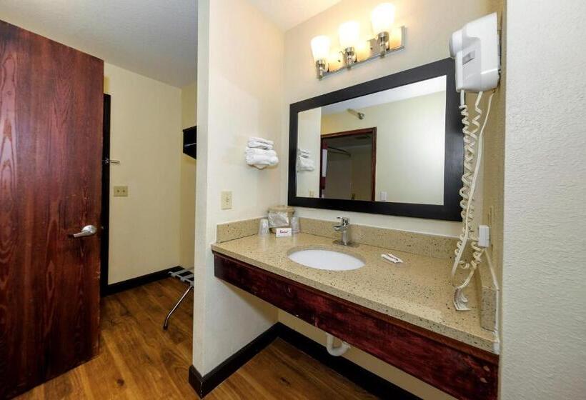 디럭스 룸 킹사이즈 침대, Red Roof Inn Osage Beach  Lake Of The Ozarks