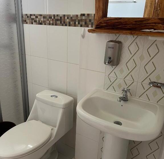 4인용 스탠다드 룸, Hostal Alpachaca   New Quito Airport