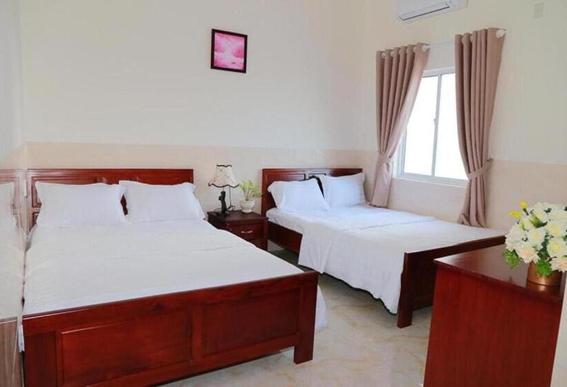 سوییت خانوادگی, Magnolia Hotel Cam Ranh