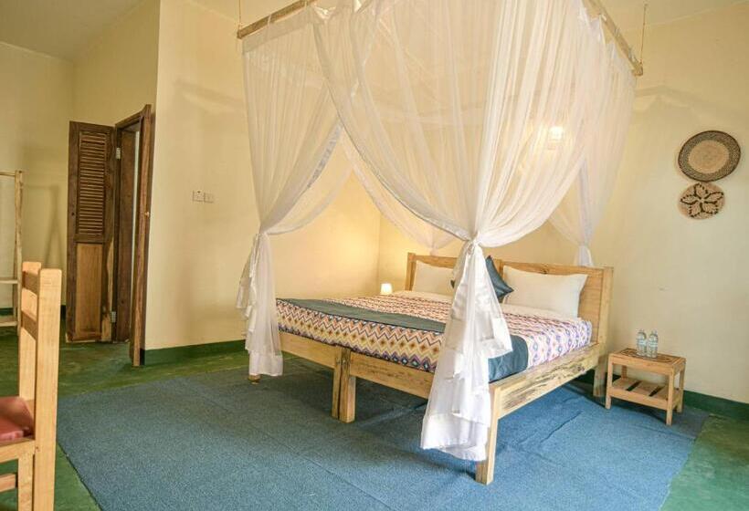 اتاق لوکس, Cycad Entebbe Guest House