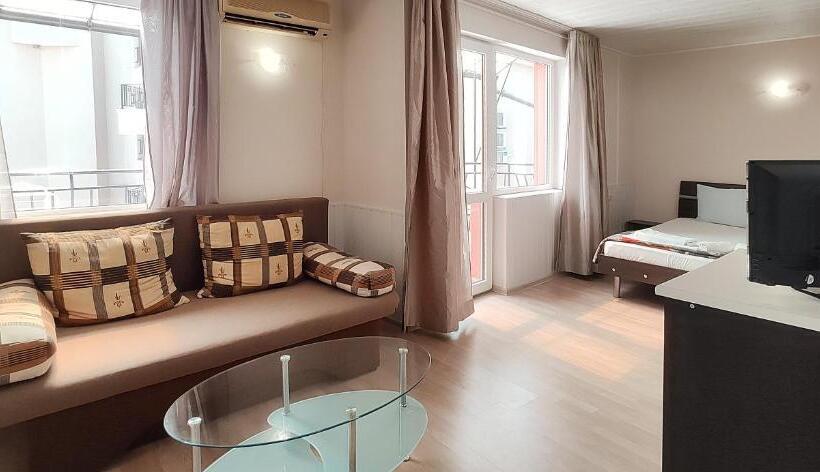 Студио Стандарт Кровать Кинг, Sineva Guest House
