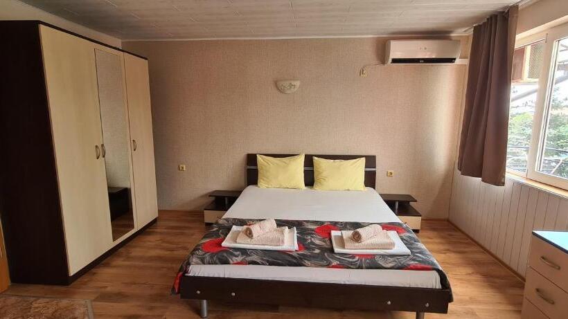 Студия Deluxe, Sineva Guest House