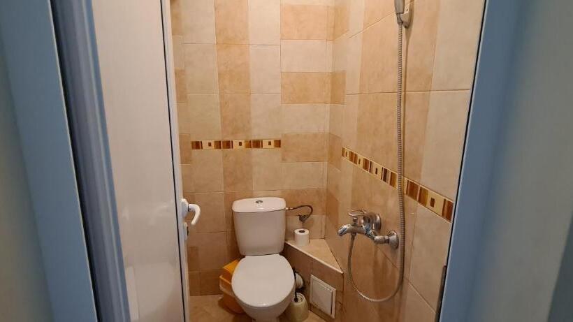 سوئیت 2 خوابه, Sineva Guest House