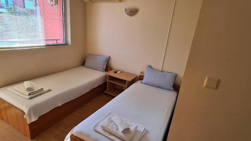 Suite with Terrace, Sineva Guest House