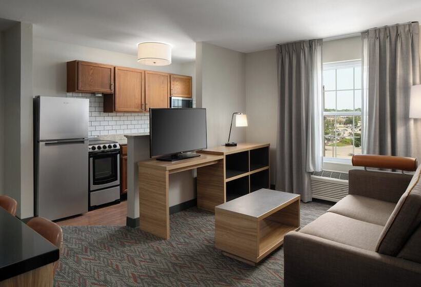 Люкс 2 Спальни, Candlewood Suites St Louis St Charles By Ihg