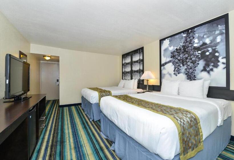 Номер Стандарт, Super 8 By Wyndham Vallejo/napa Valley