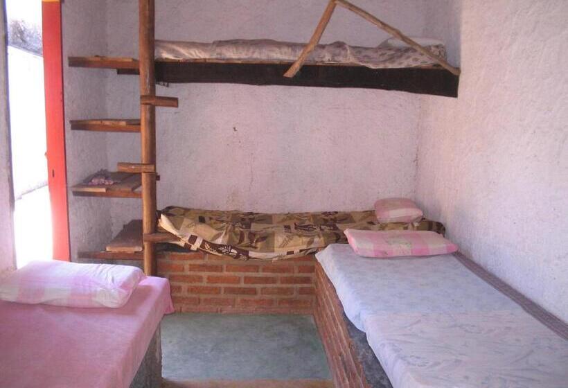 Кровать в Многоместном Номере с Общей Ванной, Hospedaria Cumuruxatiba