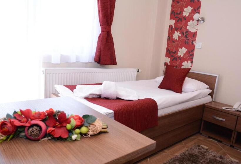 اتاق استاندارد, Garni Hotel Laguna Lux
