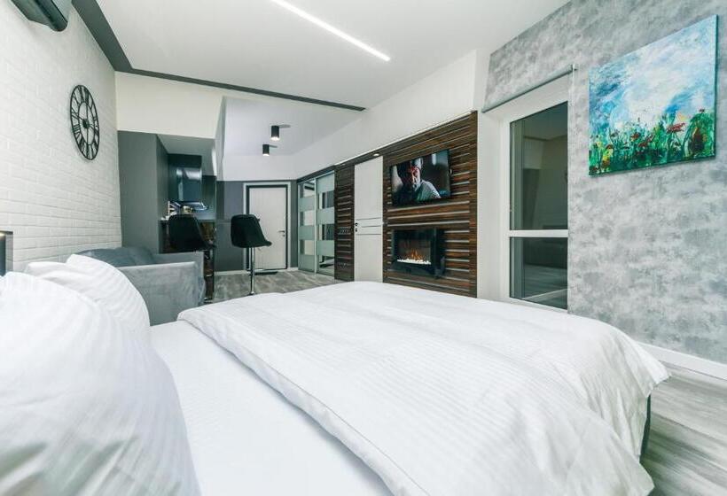 آپارتمان 1 خوابه با بالکن, Luxury Apartments Arena Guliver