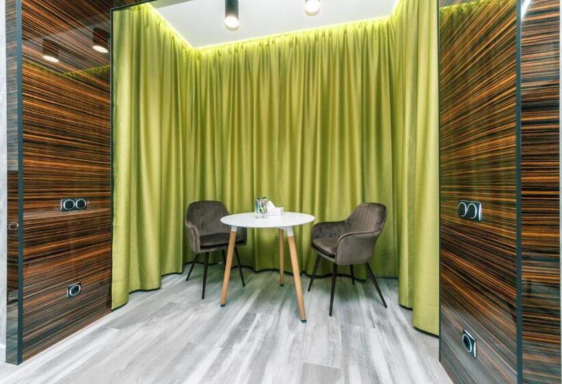 آپارتمان لوکس 1 خوابه, Luxury Apartments Arena Guliver