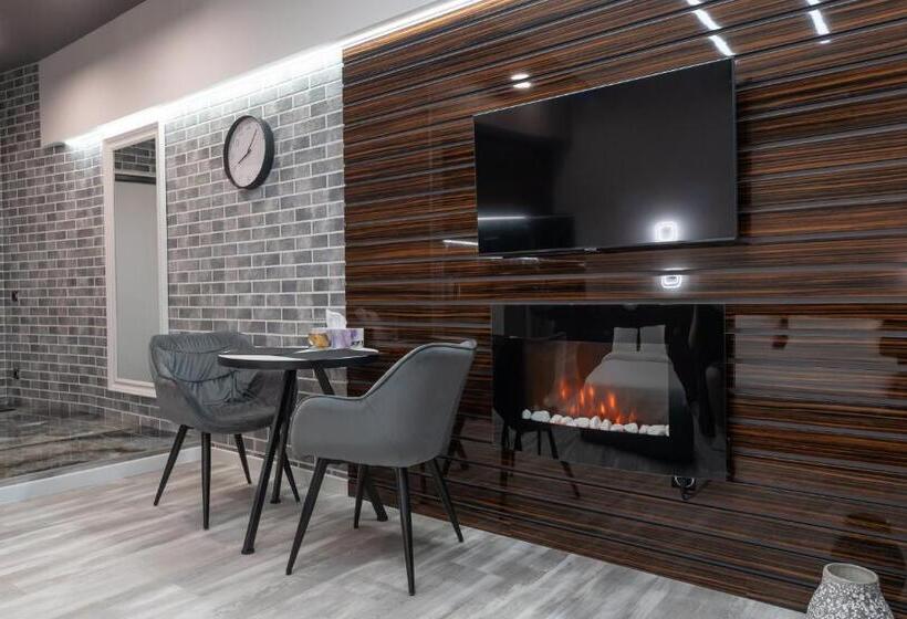 سوئیت با تخت بزرگ, Luxury Apartments Arena Guliver