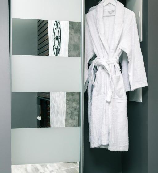 آپارتمان 1 خوابه, Luxury Apartments Arena Guliver