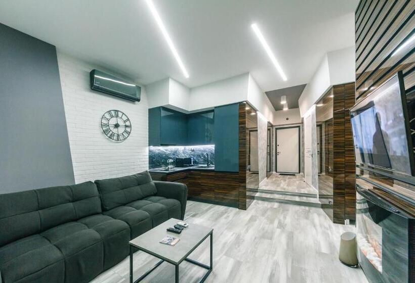 آپارتمان لوکس 1 خوابه, Luxury Apartments Arena Guliver