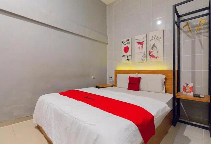 Номер Стандарт, Reddoorz @ Manukan Surabaya