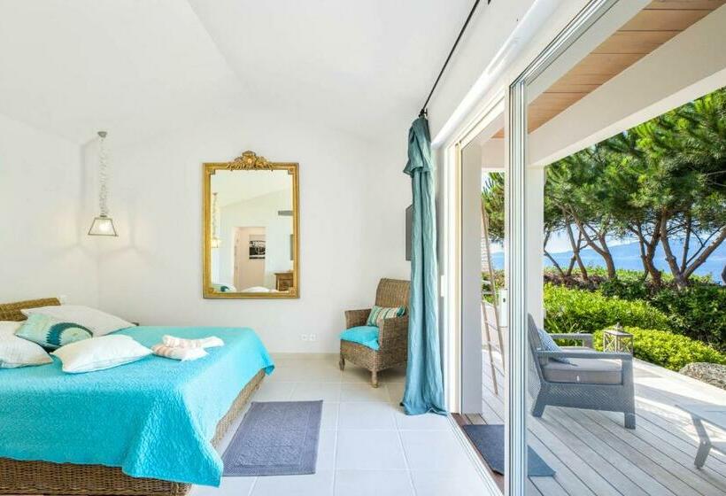 스탠다드 내측 룸, A Casa Nostra