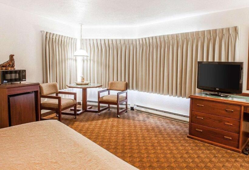 اتاق استاندارد با تخت بزرگ, Quality Inn Port Angeles  Near Olympic National Park