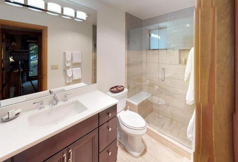 디럭스 룸, Vail Residences At Cascade Village, A Destination By Hyatt Residence
