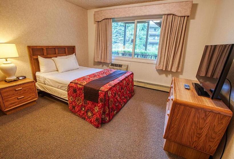 Люкс, Wedgewood Resort