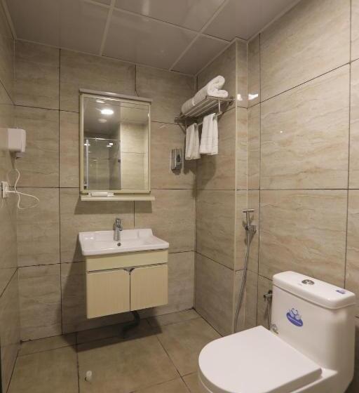 标准间带阳台, V One Hotel Ambara Elite