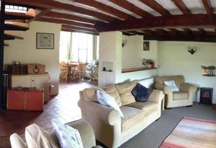 Дом 2 Спальни, Cottage Barn, Jacobstow