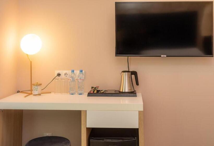 اتاق استاندارد, Newport Hotel Kutaisi