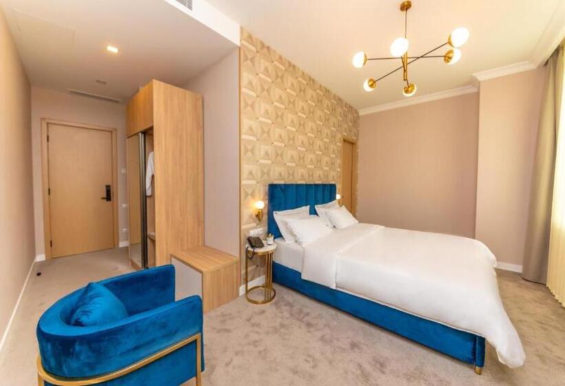 اتاق استاندارد با تخت بزرگ, Newport Hotel Kutaisi